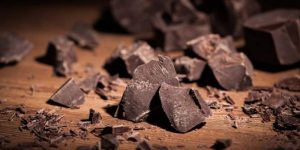 Can Pigs Eat Chocolate? Benefits and Risks Farming Base